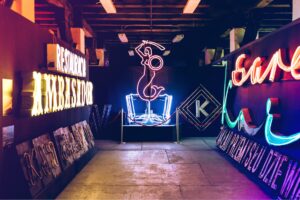 Read more about the article Neon Signs Introduction